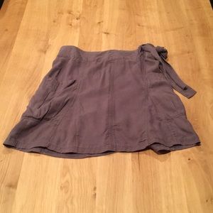 Athleta Women’s Skirt